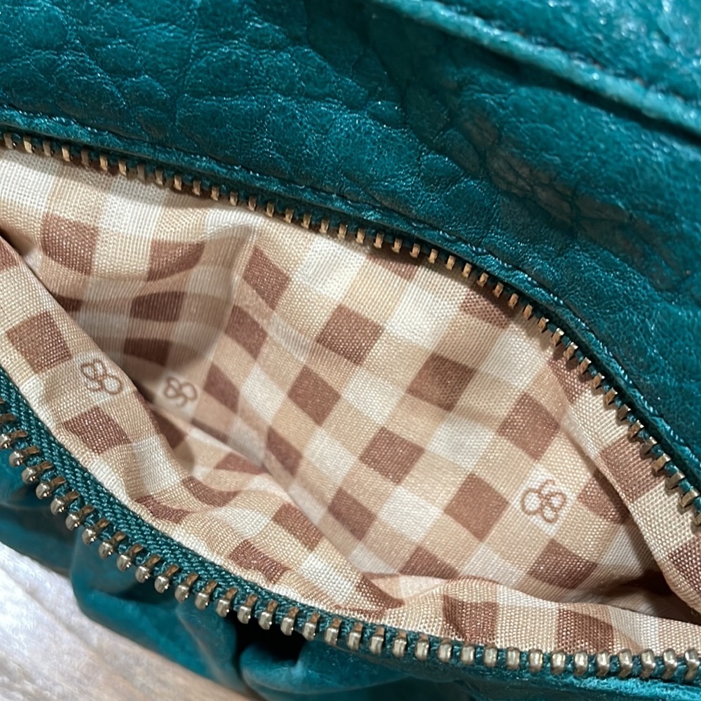 GUC Jessica Simpson®️ Teal Handbag 👜 - Picture 14 of 16